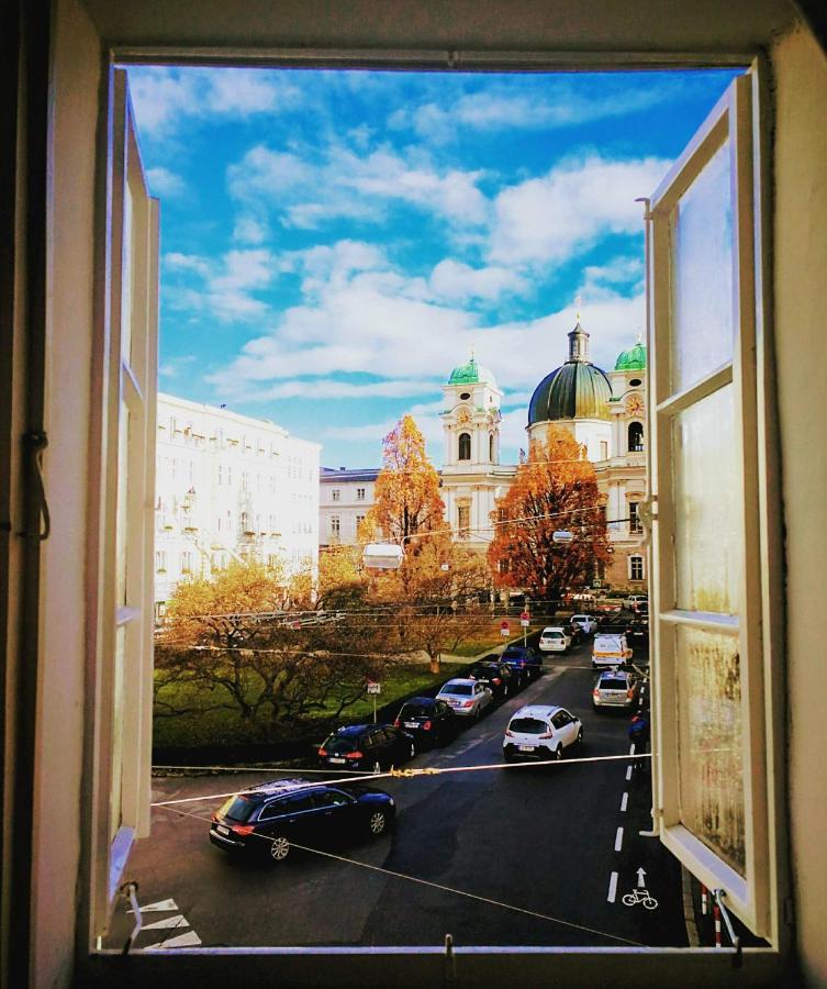 Sishaus - View At Mozarts Hostel Salzburg Exterior photo